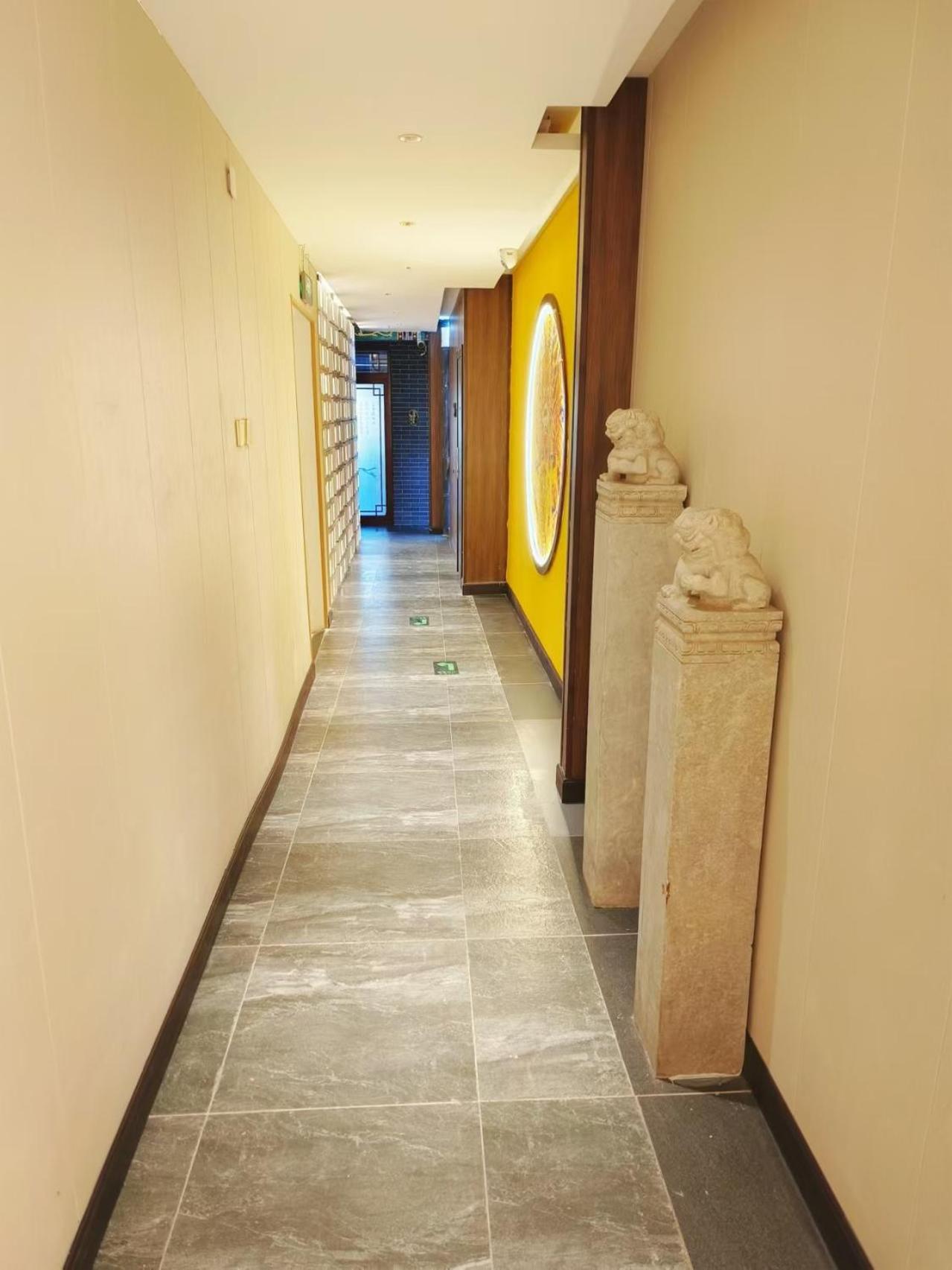 Qinfu Hotel Beijing Nanluogu Lane Houhai Exterior photo